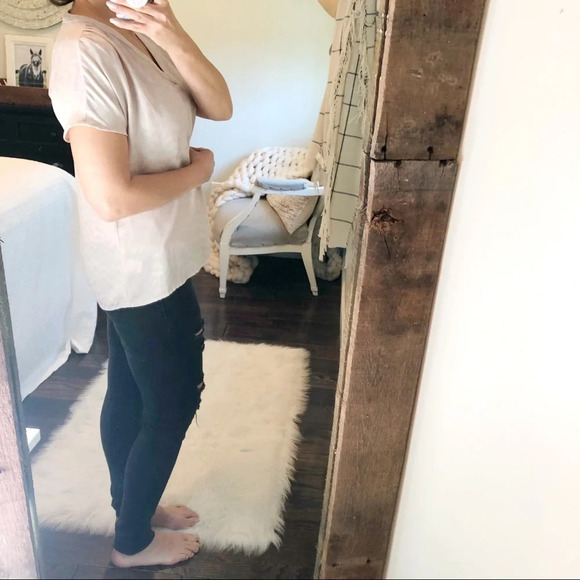 Blue Rain medium light rose w/gold threads blouse - Picture 2 of 3